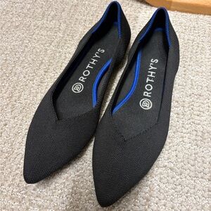 Rothy's Women's Black and Blue Flats